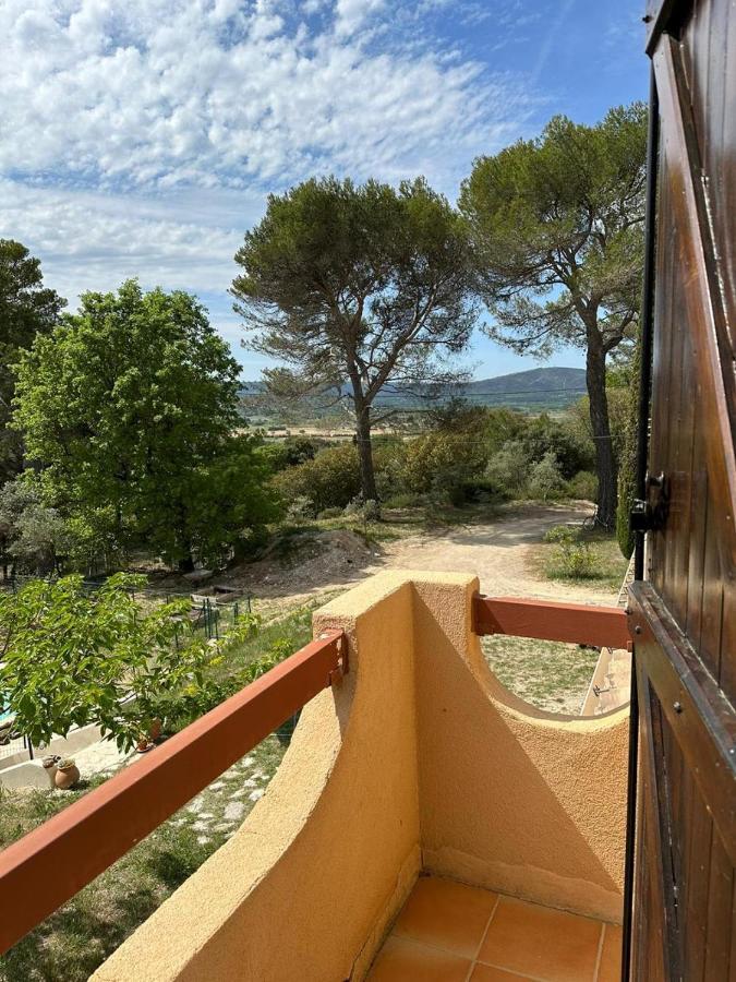 Bed and Breakfast Les Cigales Villelaure Exterior foto